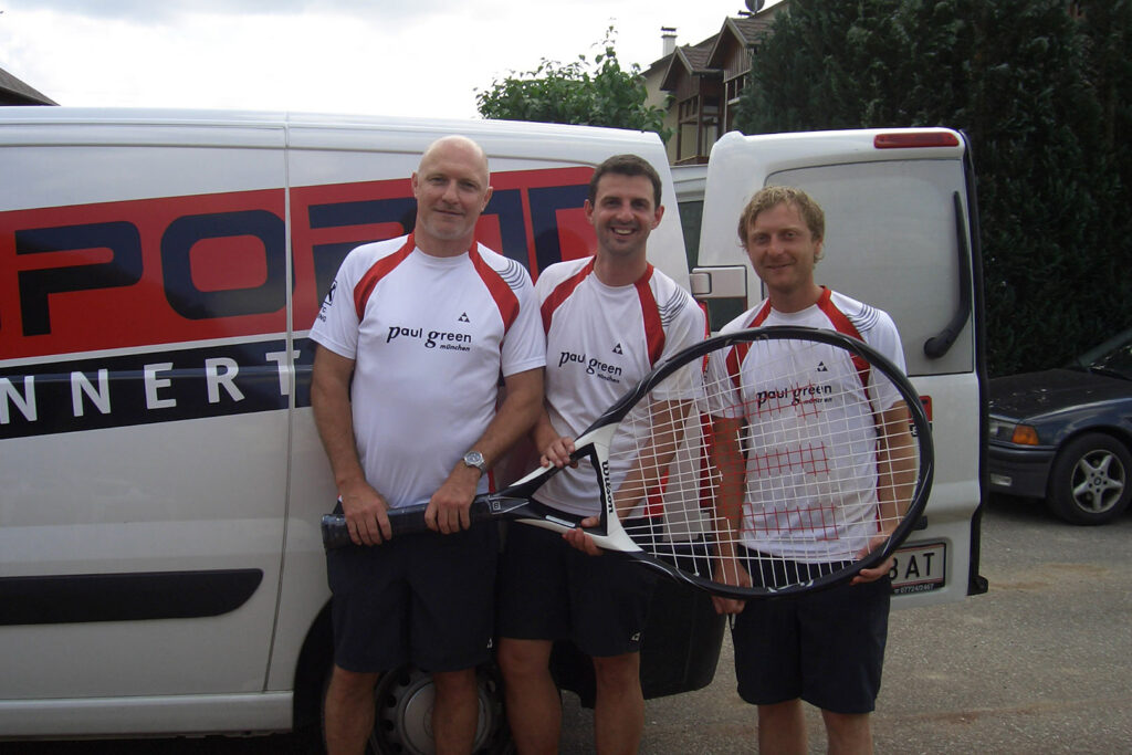 Gerhard, Erich & Martin mit einem Riesenschläger